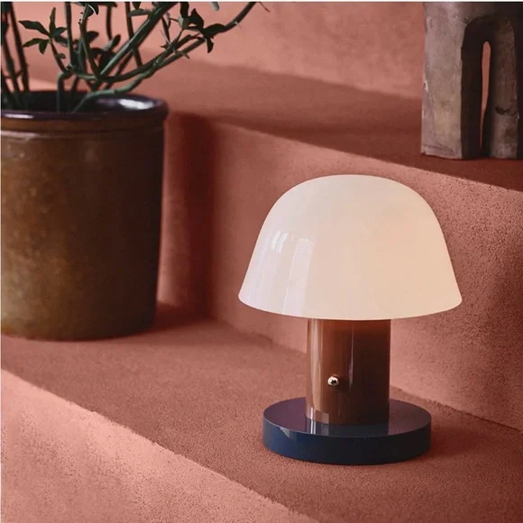 &Tradition Setago Portable Table Lamp - Picture 4 of 7